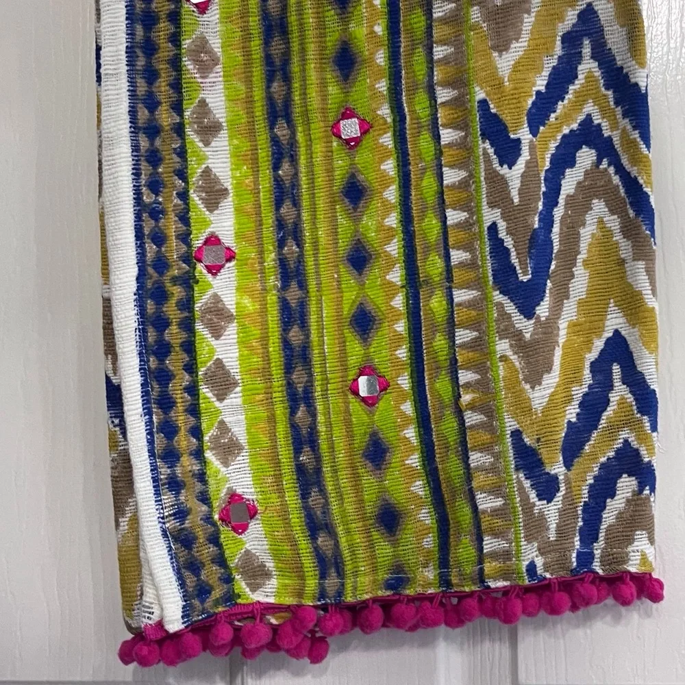India NWT Hand Printed 50”x60” Cotton Jeweled Throw Made In India Pom Poms
